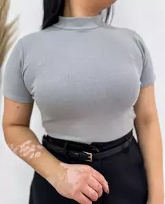 Blusa Rúbia - Tam Único (36 ao 44/46) - loja online