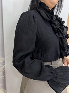 Camisa Melinda - Preto Tam M na internet