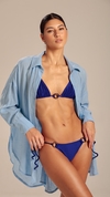 Chemise azul celeste (Curta)
