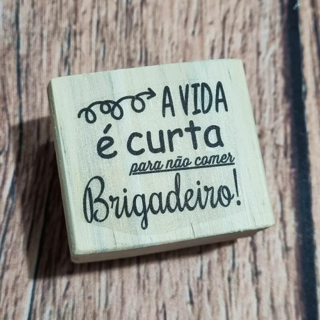Carimbo de madeira