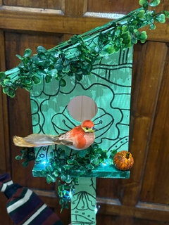 Duende Filippo con su casa magica de pajaros y luces en internet