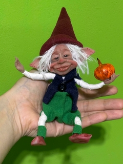 Duende Guido con su carretilla mágica en internet