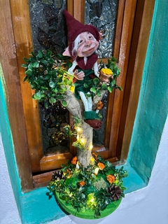 Duende Timmy en su Arbol Magico en internet