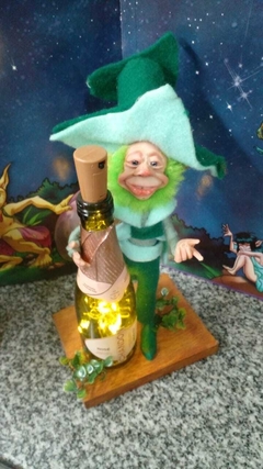 Imagen de Duende Irlandes con Luminaria en botella de 32cm de alto