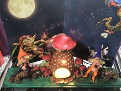 Velador Artesanal Con Duendes y Calabaza 48x20x14cm De Alto en internet