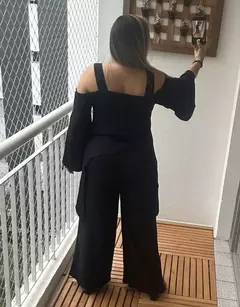 Conjunto de Blusa Pantalona e Cinto couro Ecológico - comprar online