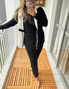 Conjunto Moletinho Blusa Parka e calça Skinny na internet