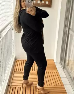 Conjunto Moletinho Blusa Parka e calça Skinny