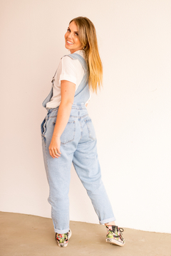 Macacão Jeans na internet