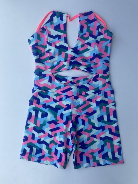 Macaquinho com Recort