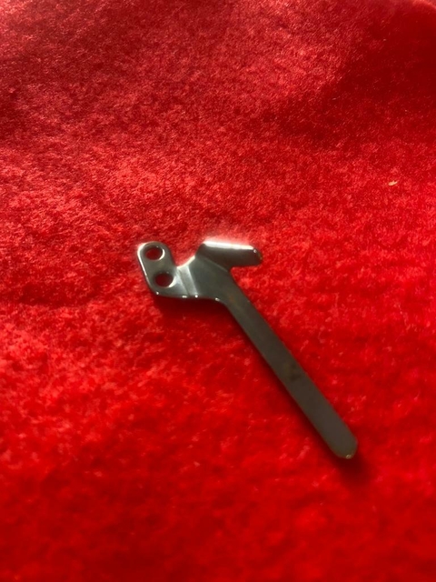 Faca Calcador Interlock Brother Ref. 14088001