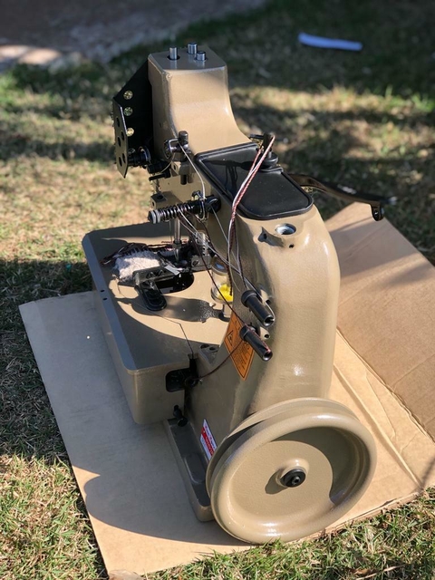 Máquina Costura Industrial Debrum para Carpete SS20-2AH Sun Special