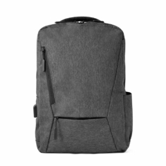 Mochila personalizada para notebook em nylon 900D com um compartimento principal com bolso forrado para notebook 15,6" - Mkt Brindes Personalizados 