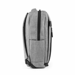 Mochila personalizada para notebook em nylon 300D melange com saída usb - comprar online