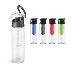 Squeeze personalizada confeccionada em AS com tampa flip top com infusor de frutas e capacidade até 740 ml.