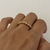 ANEL MEIA ALIANCA DE MICROCRAVAÇÃO CRISTAIS DOURADO na internet