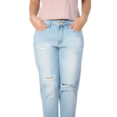 Calça Jeans Feminina Oversized com modelagem boyfriend – Azul Claro - comprar online
