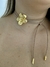 Choker Camélia Dourada Bege na internet
