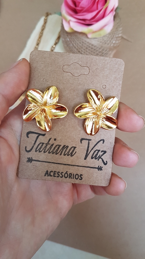 Brinco Flor Dourado