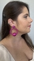 Brinco Ilha Bela Fushia - Tatiana Vaz Acessórios