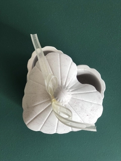 Alhajero tapa corazón / blanco y bordo - comprar online