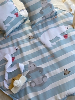 Gimnasio con playmat redondo (a pedido, con diseño a elección) en internet