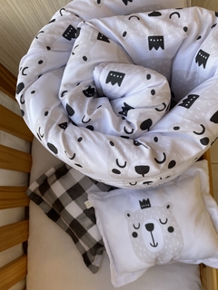 Acolchado + almohadas / blanco y negro - Algo de Mi - Bebés