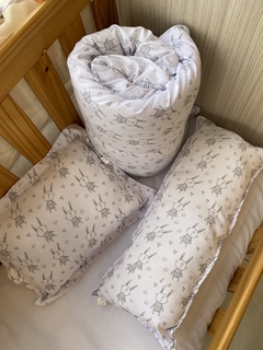 Acolchado + almohadones / conejitos - comprar online