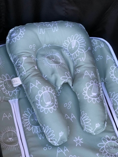 Cubre coche + almohada cervical | animalitos verde - tienda online