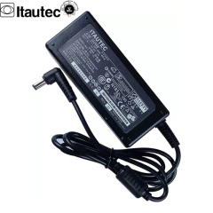 Carregador de Notebook Itautec 19V 3.42A