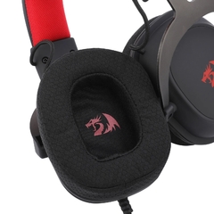 Imagem do Headset Gamer Redragon Zeus Lite Black, Led RGB, Drivers de 53mm, Microfone Removível (Conexão 1XP3)(Com Adaptador P2)(Pega em Todas as Plataformas)
