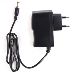 Parafusadeira e Furadeira Vinik 12V Bateria Íons-Litio Bivolt com Maleta e Acessórios