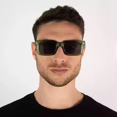 MOLARA GREEN en internet