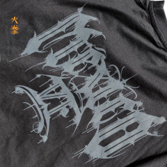 Playera Oversize Negra Hiken x Yair Does - Hiken