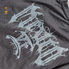 Playera Oversize Gris Hiken x Yair Does - tienda en línea