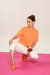 T-Shirt Cropped Young 100% Algodão Premium Decote Redondo Manga Curta Levemente Alongada Peachy - comprar online
