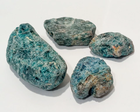 Apatita Azul Pedra Bruta Grande – Pacote de 1kg