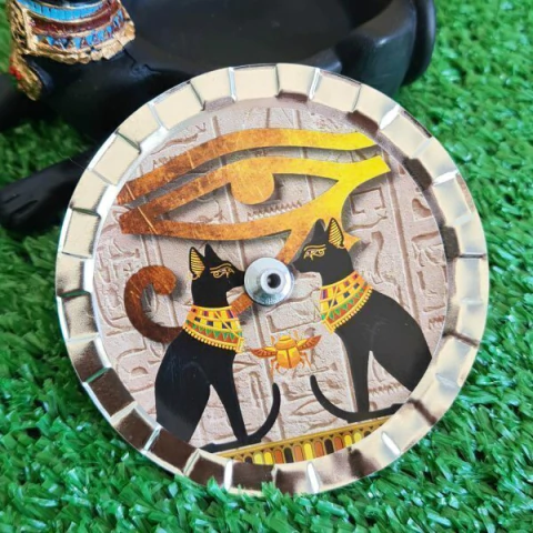 Incensário Porta Incenso de Metal Gato Egípcio Bastet - comprar online