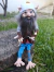Imagem do Duende Flexível de Cabelo Castanho e Gorro Branco com Flor + Brinde