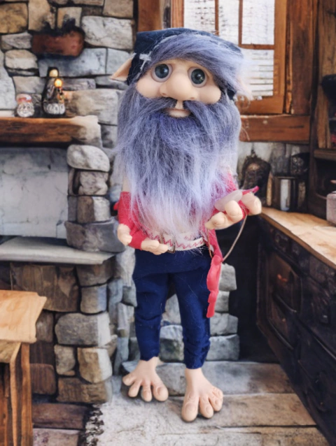 Duende Flexível de Cabelo Grisalho Bicolor e Olhos Cinzas + Brindes - comprar online