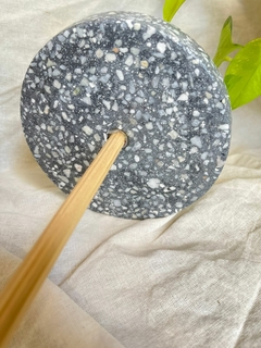 Imagen de Porta rollo de cocina terrazo