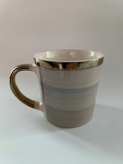 Taza nude