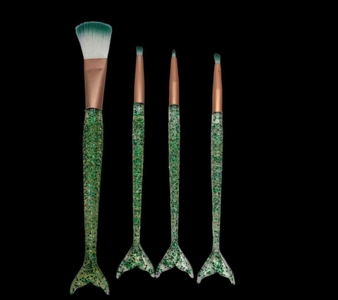 SET DE BROCHA COLA SIRENA X 4 *2119* (PACK X 12)