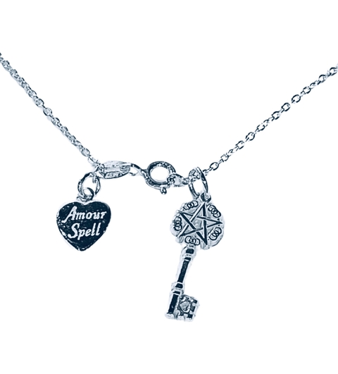 Dije Llave Pequeña Pentagrama Plata.925 Rodio