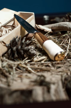 Cuchillo Artesanal de Hueso y Madera - tienda online