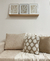 Cuadro lineas blancas fondo beige