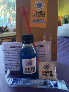 Souvenir de ciencias: Gusanos gelatinosos x 1 unidad