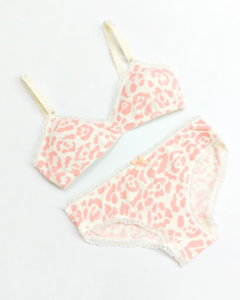 VI459-Conjunto teen Algodon lycra estampado Corpiño Armado. - comprar online