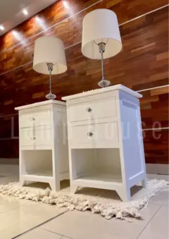 Mesa de Luz Ofelia - Blanca en internet