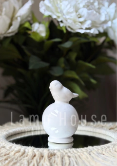 Pajarito de Cerámica con Bocha - Blanco - Lamp House